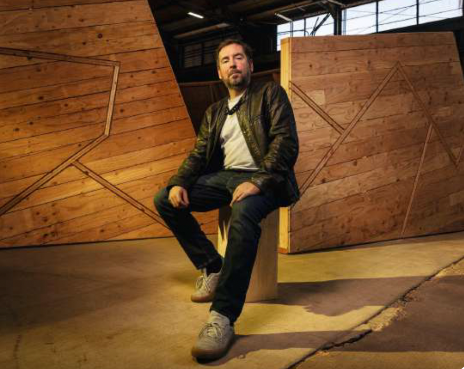 Miguel Arraiz — portrait